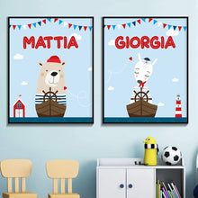Carica l'immagine nel visualizzatore di Gallery, Quadretto personalizzato con l'orsetto marinaio - UNIKREO